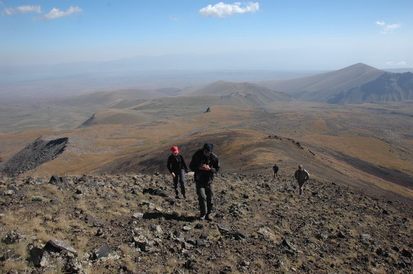 13. 9. 2010 12:42:00: Arménie 2010 - výstup na Aždahak (3596 m.n.m.) (Králík)