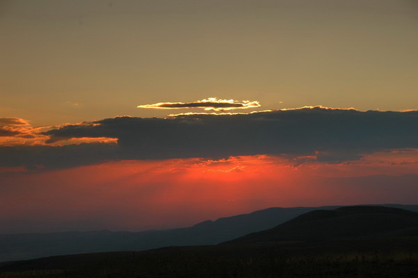 14. 9. 2010 21:06:55: Arménie 2010 - západ slunce (Králík)