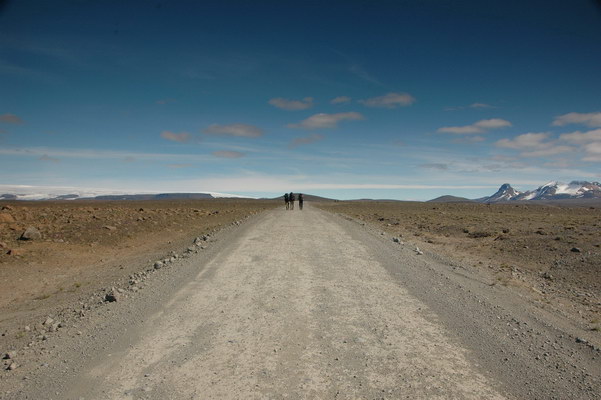 6. 8. 2013 16:50:55: Island 2013 - cesta přes planinu k silnici na Kerlingarfjöll (Králík)
