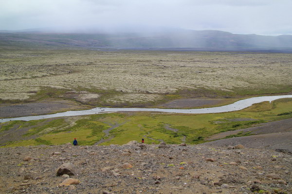 10. 8. 2013 19:02:08: Island 2013 - Cesta kolem hory Strútur (Vláďa)