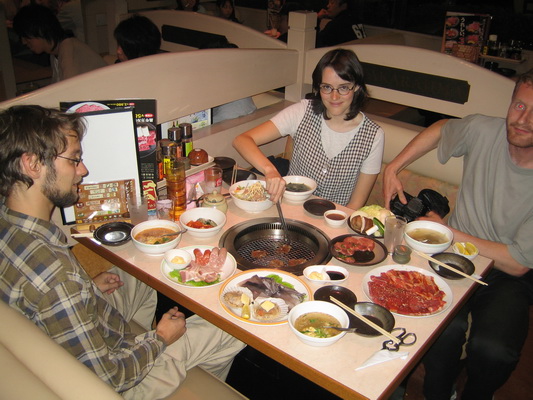 14. 5. 2006 20:01:08: Japonsko 2006 - večeře v Tsukubě (Jehlička)