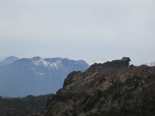 16. 5. 2006 8:55:54: Japonsko 2006 - Nikko - výstup na Nantai-san (2484 m) (Jehlička)
