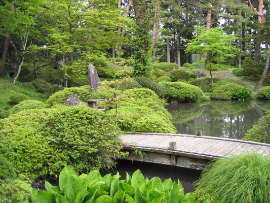 16. 5. 2006 15:29:31: Japonsko 2006 - Nikko - zahrada (Terka)