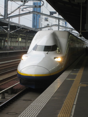 16. 5. 2006 17:42:43: Japonsko 2006 - Shinkansen (Jehlička)