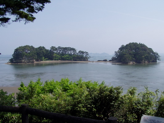 18. 5. 2006 13:32:42: Japonsko 2006 - Matsushima (Bobek)