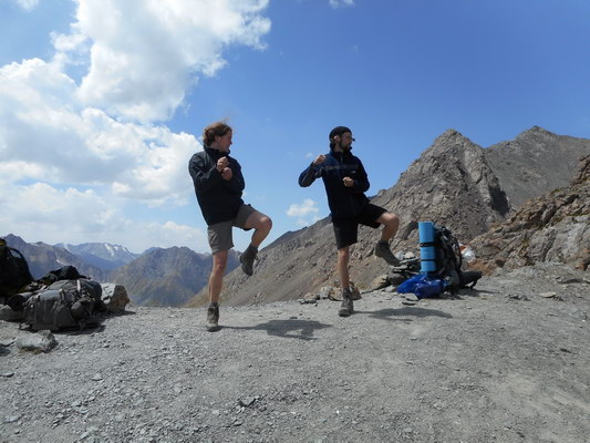 12. 8. 2014 12:48:17: Kyrgyzstán - 2. den treku, sedlo Telety (3782 m.n.m.), Pchoun (Karel)