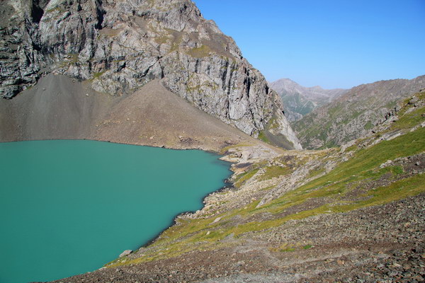 14. 8. 2014 9:19:07: Kyrgyzstán - 5. den treku, jezero Ala-köl