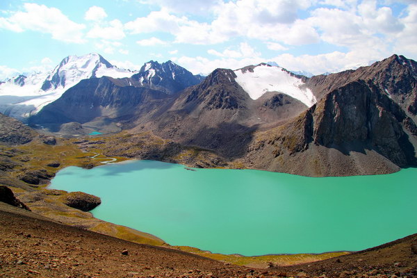 14. 8. 2014 11:11:15: Kyrgyzstán - 5. den treku, jezero Ala-köl (Vláďa)