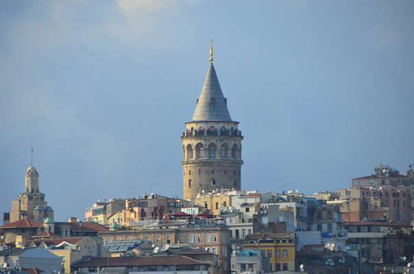 17. 8. 2014 18:00:15: Istanbul - Věž Galata (Králík)