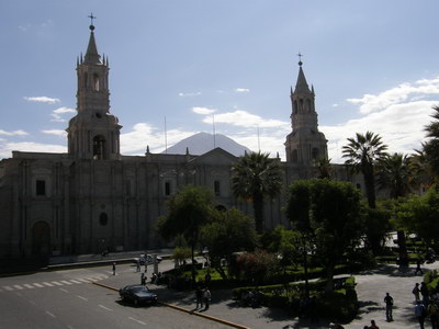 24. 9. 2007 8:56:17: Peru 2007 - Arequipa - katedrála