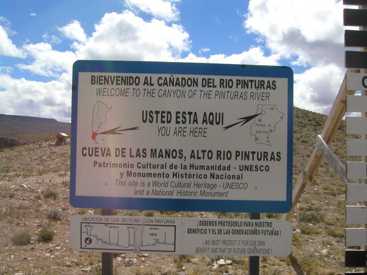 29. 11. 2005 11:43:36: Argentina 2005 - Cueva de los Manos (Flix)