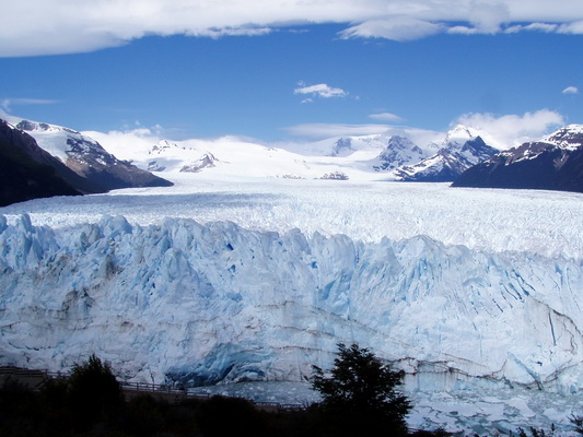 2. 12. 2005 10:11:50: Argentina 2005 - ledovec Perito Moreno (Bobek)