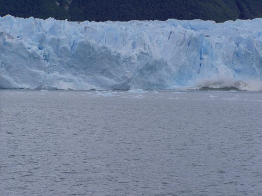 2. 12. 2005 11:40:25: Argentina 2005 - ledovec Perito Moreno (Bobek)