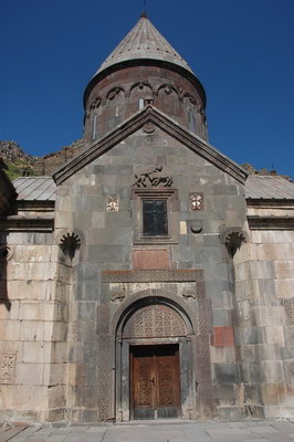 16. 9. 2010 15:11:37: Arménie 2010 - klášter Geghard (Králík)