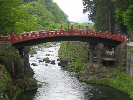 15. 5. 2006 14:09:16: Japonsko 2006 - Nikko - most Shin-kyo (Jehlička)