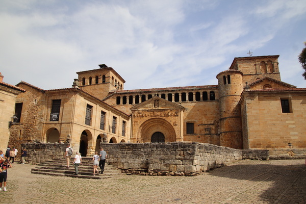 08.08.2026 11:50:23: Kantábrie 2026 - Santillana del Mar (Terka)