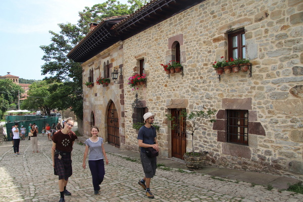 08.08.2026 12:17:28: Kantábrie 2026 - Santillana del Mar (Terka)