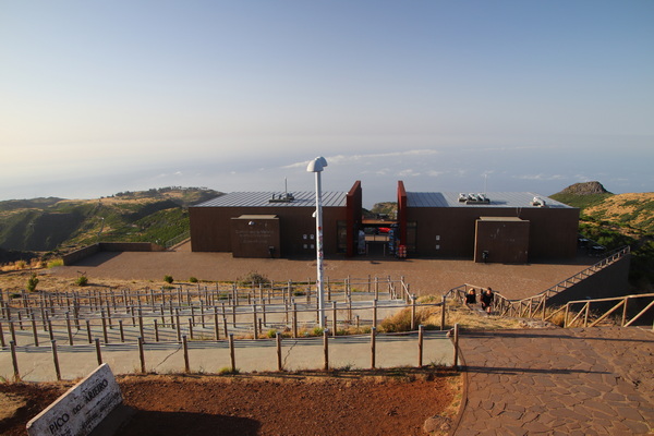 19. 8. 2021 8:58:12: Madeira 2021 - Cesta z Pico do Arieiro na Pico Ruivo (Vláďa)