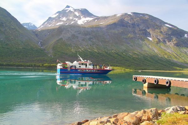 16. 8. 2016 8:39:46: Norsko 2016 - Jotunheimen - Cesta lodí přes jezero Gjende (Vláďa)