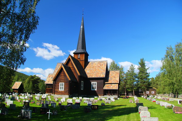 16. 8. 2016 12:34:45: Norsko 2016 - Kostel Heidal
