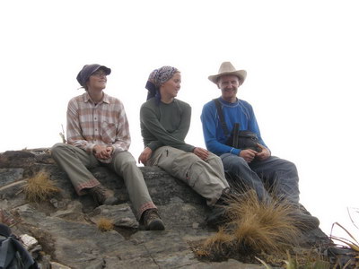 18. 9. 2007 15:18:35: Peru 2007 - 5. den treku - sedlo 4200 m.n.m. (Bobek)