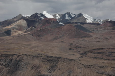 26. 9. 2007 12:56:51: Peru 2007 - výhled z Cerro Huachalanqui (Králík)