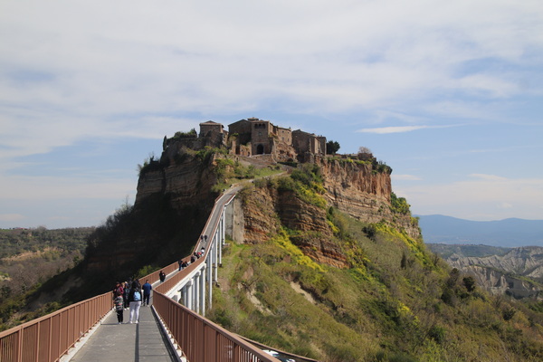 03.04.2026 12:09:57: Toskánsko 2026 - Civita di Bagnoregio (Vláďa)