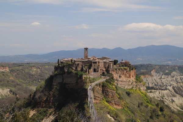 03.04.2026 13:09:04: Toskánsko 2026 - Civita di Bagnoregio (Vláďa)