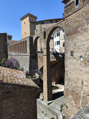 04.04.2026 13:00:07: Toskánsko 2026 - Pitigliano (Terka)