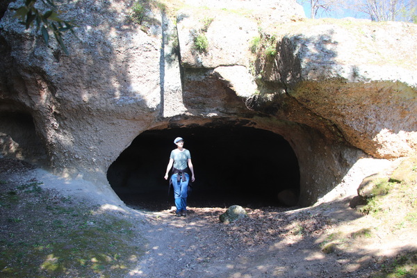 05.04.2026 10:58:04: Toskánsko 2026 - Etruská nekropole (Vláďa)